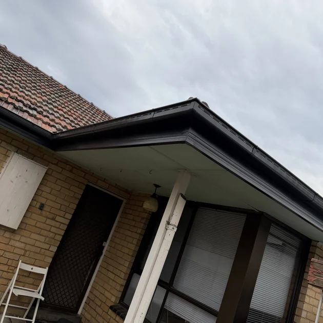 Old roofline and eaves in Melbourne where flashings have failed